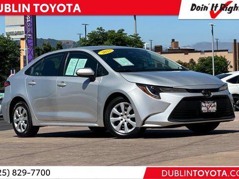 Certified 2023 Toyota Corolla LE FWD image 1