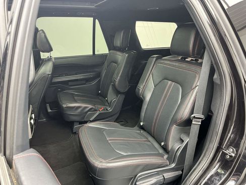 Used 2022 Ford Expedition Limited AWD/4WD image 14