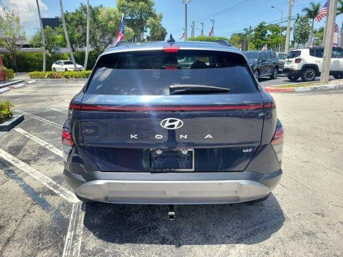 Used 2024 Hyundai Kona Limited FWD image 5