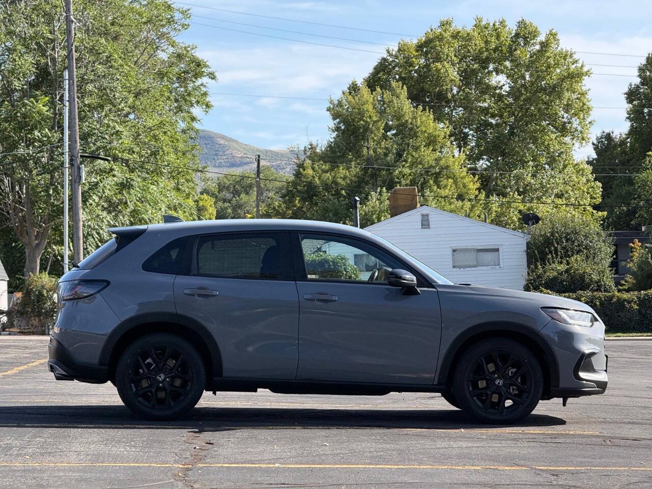 Used 2023 Honda HR-V Sport image 6