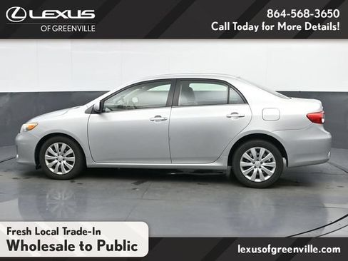 Used 2013 Toyota Corolla LE FWD image 5