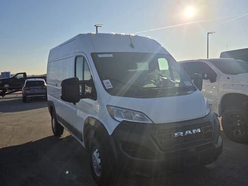Used 2023 RAM ProMaster 1500 image 2