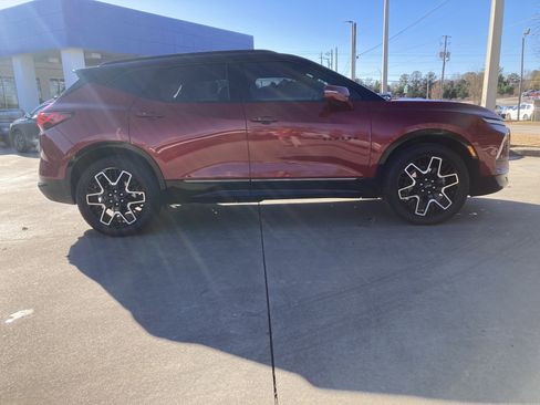 Used 2023 Chevrolet Blazer RS w/ Driver Confidence II Package image 5