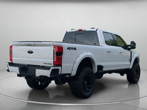 Certified 2024 Ford F250 Lariat w/ Lariat Ultimate Package AWD/4WD image 40