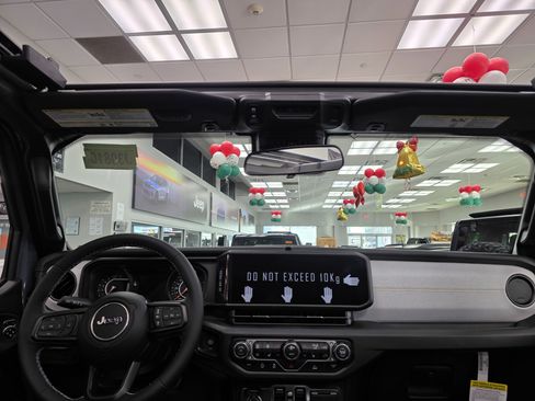 New 2025 Jeep Wrangler Unlimited Sport image 10