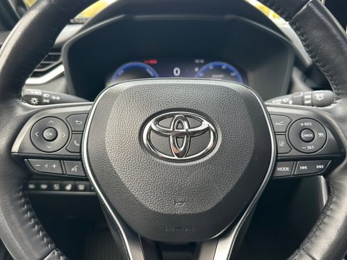 Used 2024 Toyota RAV4 XSE w/ Advanced Technology Package image 23