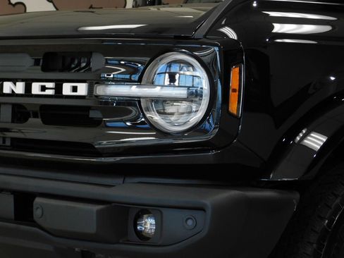 Used 2023 Ford Bronco Outer Banks AWD/4WD image 14