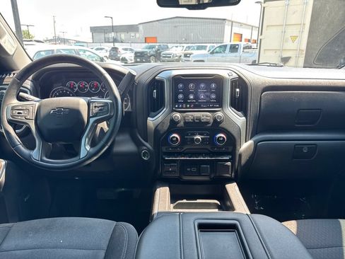 Used 2021 Chevrolet Silverado 1500 LT Trail Boss w/ Convenience Package II AWD/4WD image 12