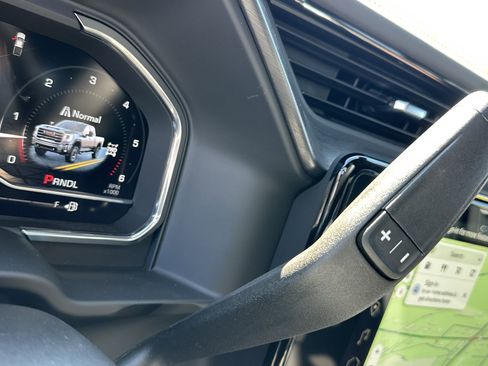 Certified 2025 GMC Sierra 2500 AT4 image 32