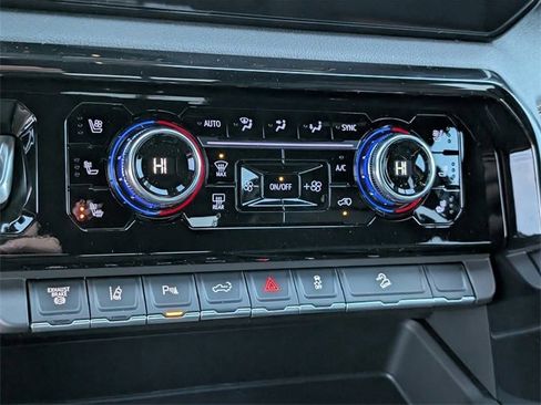 New 2026 GMC Sierra 2500 AT4 w/ AT4 Premium Plus Package image 12