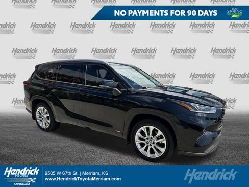 Used 2023 Toyota Highlander Limited image 1