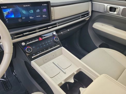 Used 2024 Hyundai Santa Fe SEL image 32