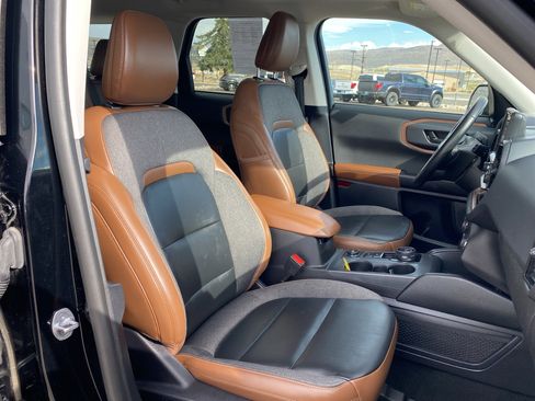 Used 2023 Ford Bronco Sport Outer Banks w/ Tech Package image 5