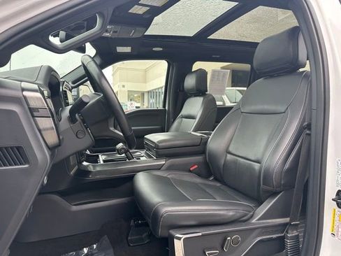 Certified 2022 Ford F150 Lariat w/ Equipment Group 502A High image 14