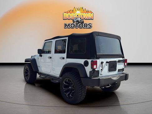 Used 2018 Jeep Wrangler Unlimited Sport AWD/4WD image 5
