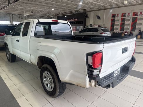 Used 2019 Toyota Tacoma SR RWD image 11