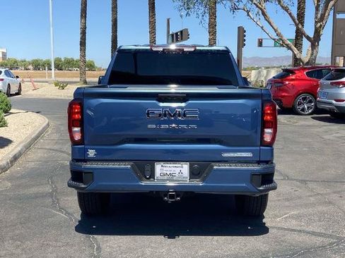 Used 2025 GMC Sierra 1500 Elevation AWD/4WD image 5