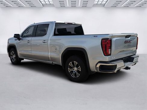 Used 2021 GMC Sierra 1500 SLE w/ X31 Off-Road Package AWD/4WD image 7
