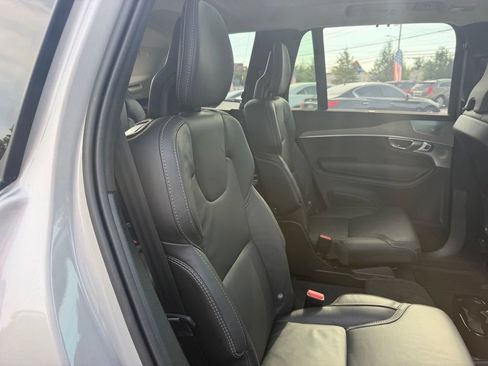 Used 2025 Volvo XC90 T8 Ultra AWD/4WD image 28