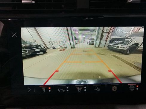 Used 2026 GMC Sierra 2500 AT4 w/ AT4 Premium Plus Package AWD/4WD image 14