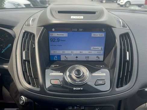 Used 2017 Ford Escape Titanium FWD image 21