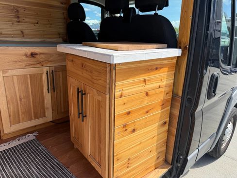 Used 2015 RAM ProMaster 2500 w/ Cargo Convenience Group image 17