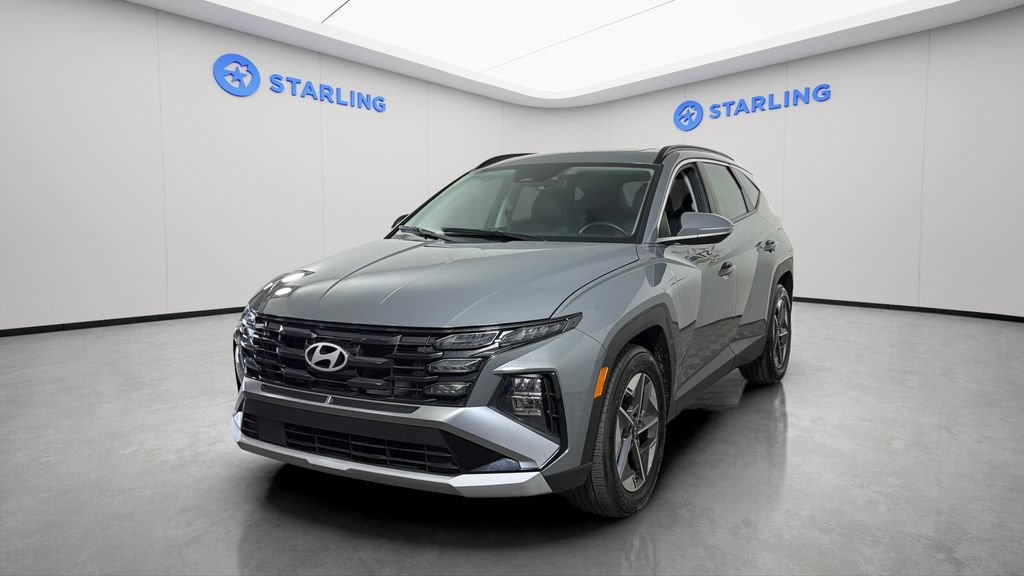 Used 2025 Hyundai Tucson SEL FWD image 1