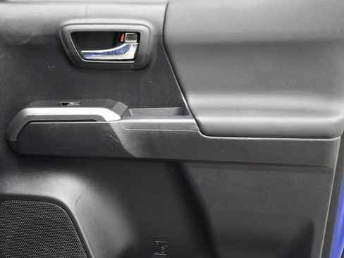 Used 2023 Toyota Tacoma SR5 image 23