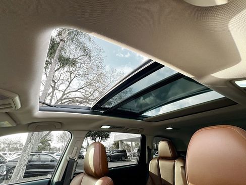 Used 2023 Subaru Ascent Touring image 24