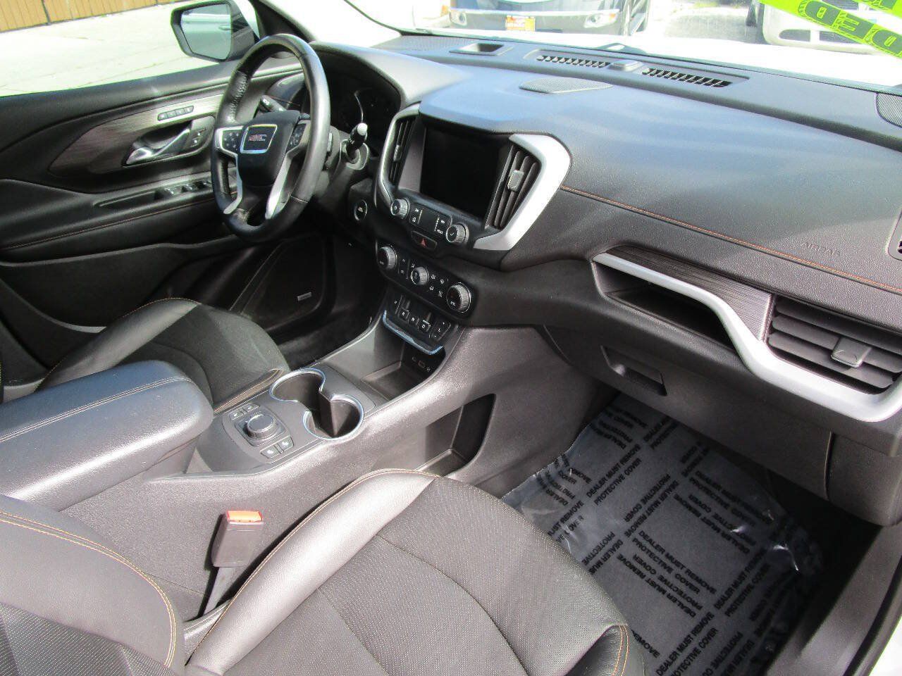 Used 2019 GMC Terrain SLT w/ Preferred Package FWD image 21
