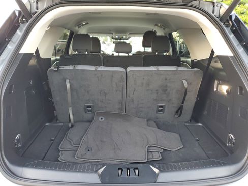 Used 2025 Ford Explorer Active image 16