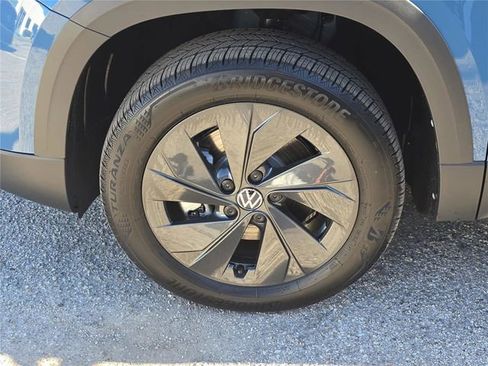 New 2026 Volkswagen Taos S image 7
