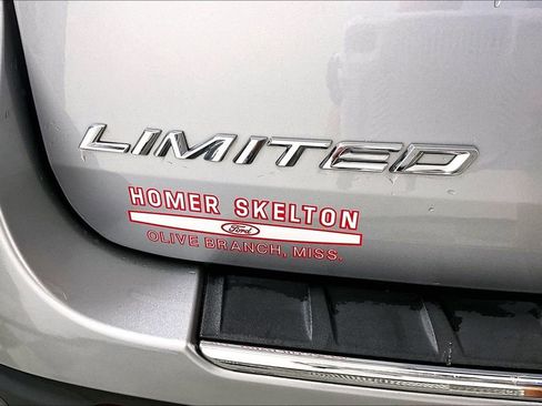 Used 2023 Ford Explorer Limited AWD/4WD image 14