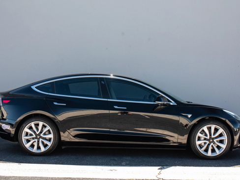 Used 2018 Tesla Model 3 Long Range image 20