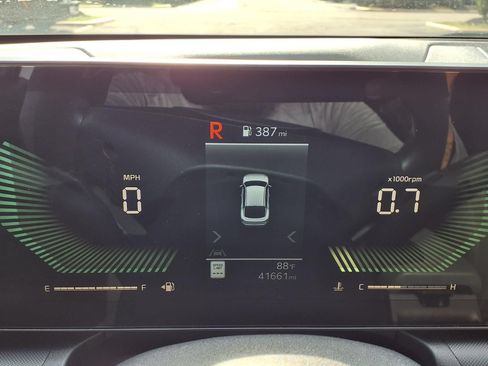 Used 2025 Kia K4 FWD image 11