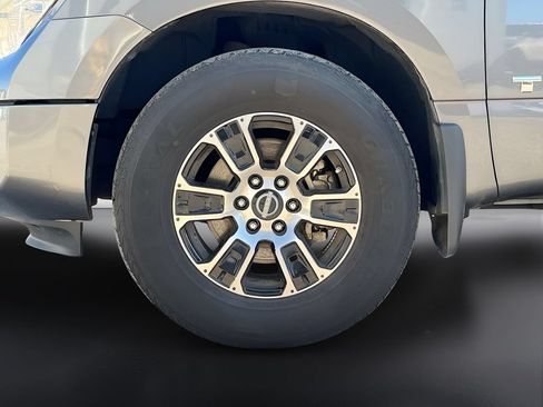 Used 2023 Nissan Titan SV w/ Accessory Utility Package AWD/4WD image 28