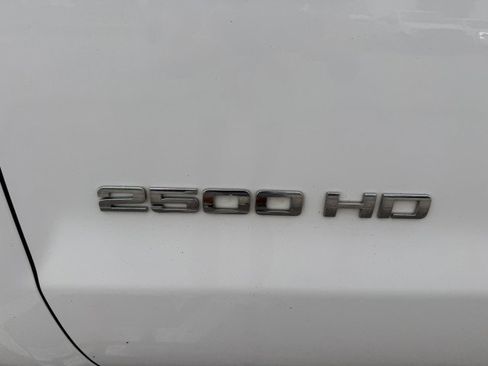 Used 2015 Chevrolet Silverado 2500 W/T image 18