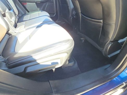 Used 2022 Ford Escape Titanium w/ Titanium Elite Package AWD/4WD image 15