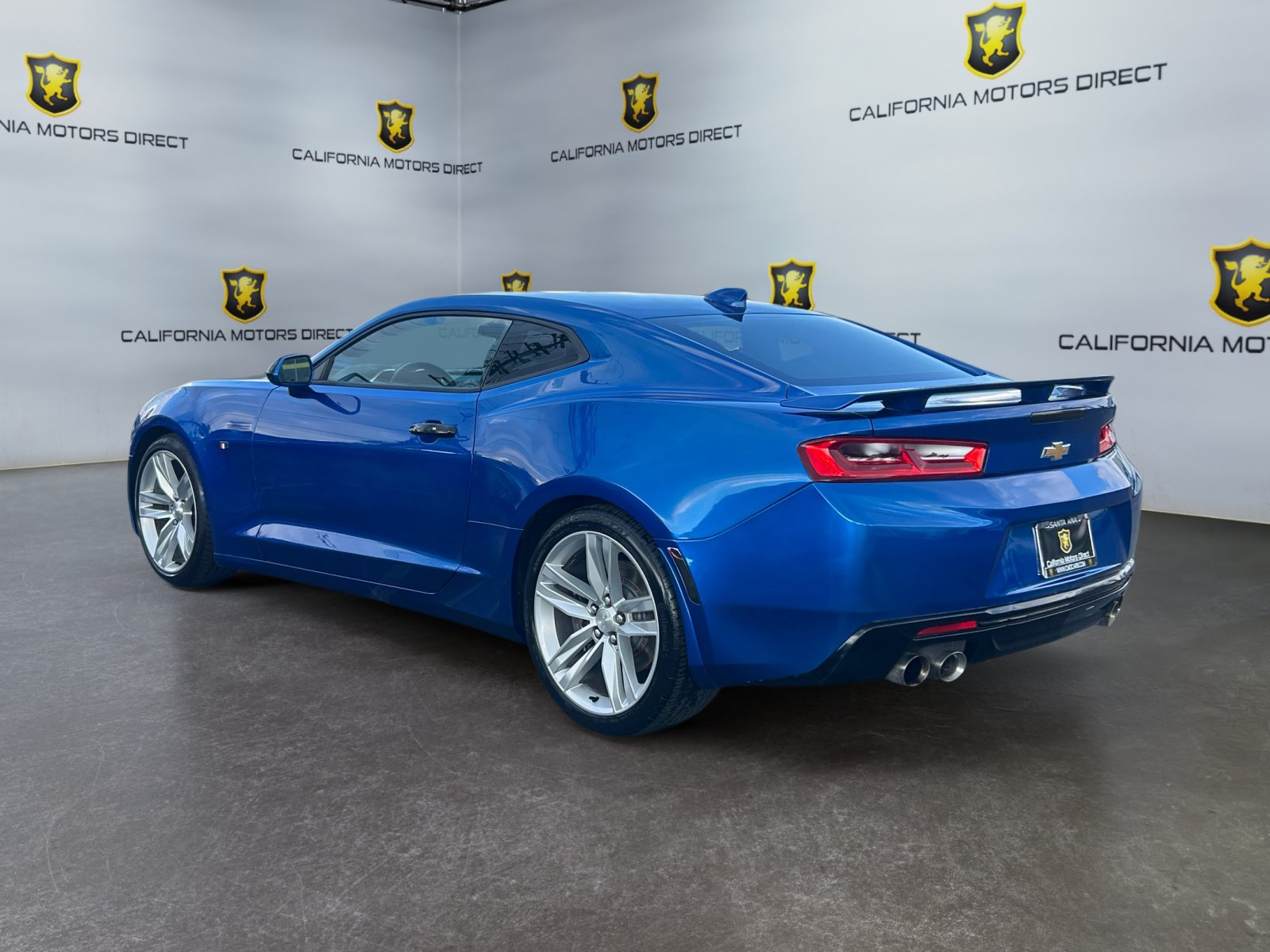 Used 2017 Chevrolet Camaro SS RWD image 7