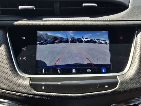 Used 2023 Cadillac XT5 Premium Luxury w/ Technology Package image 17