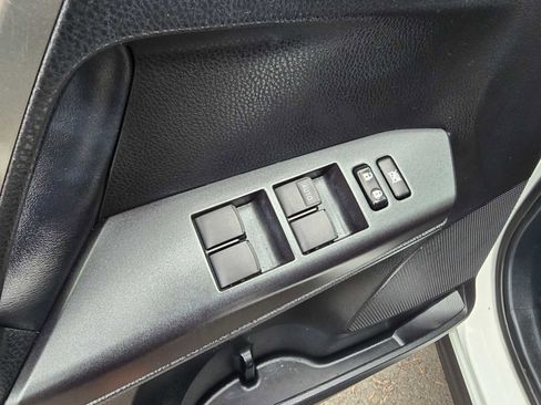 Used 2018 Toyota RAV4 XLE image 25