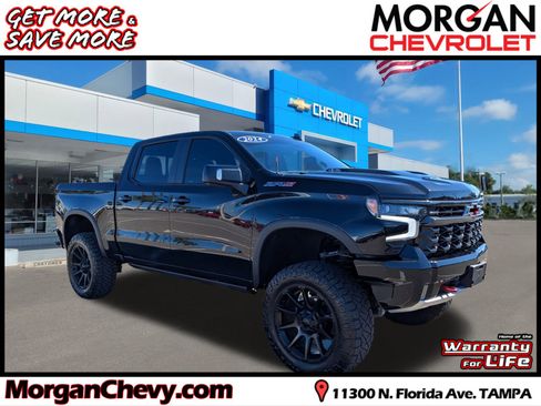 Used 2024 Chevrolet Silverado 1500 ZR2 w/ Technology Package image 1