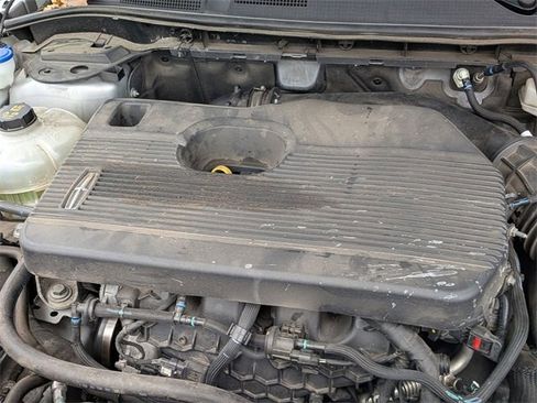 Used 2020 Lincoln Corsair Reserve w/ Equipment Group 201A image 40