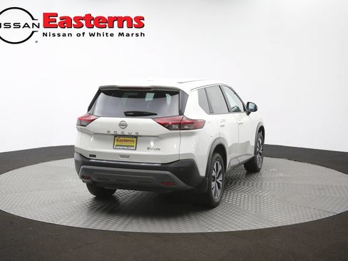 Used 2023 Nissan Rogue SV AWD/4WD image 34