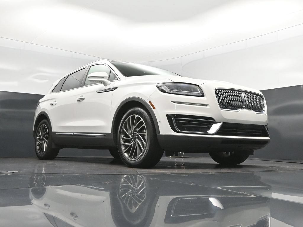 Used 2020 Lincoln Nautilus Reserve w/ Equipment Group 201A FWD image 44