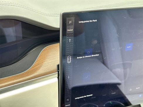 Used 2023 Tesla Model S image 17