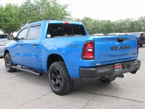 Used 2025 RAM 1500 Warlock AWD/4WD image 5
