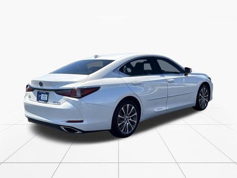 Used 2019 Lexus ES 350 w/ Premium Package FWD image 6
