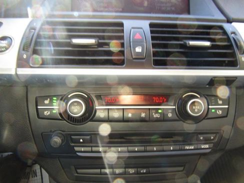 Used 2012 BMW X5 xDrive35i image 18
