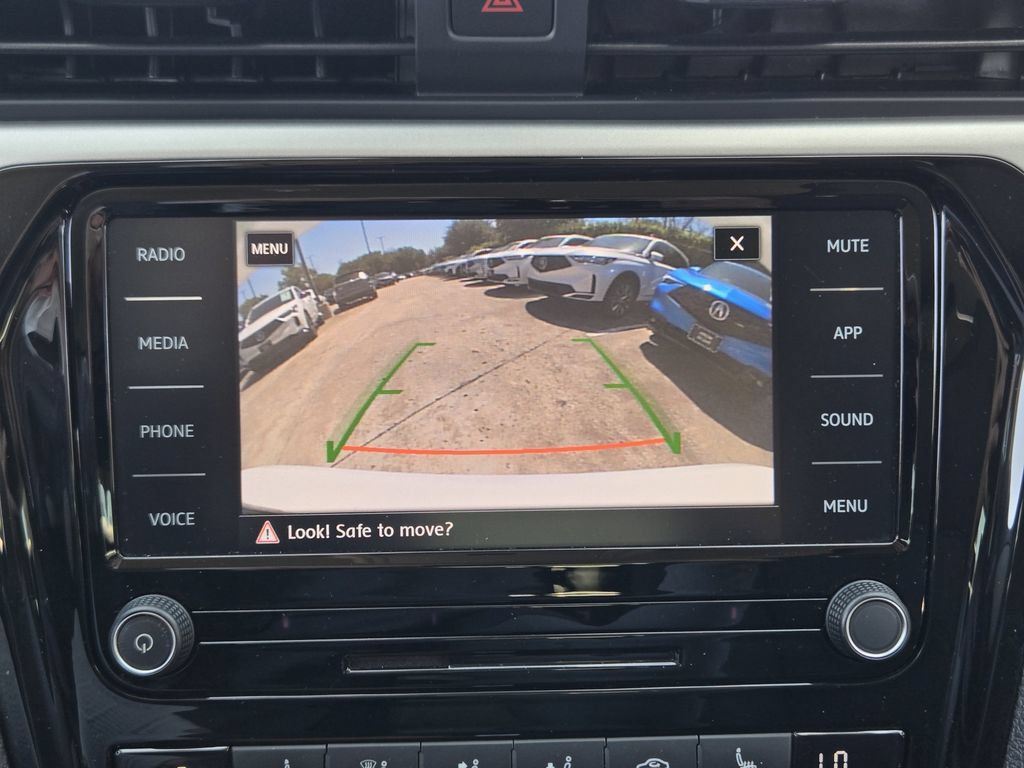 Used 2020 Volkswagen Passat 2.0T SE FWD image 22